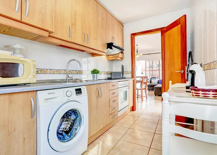 Holiday home Greenside Retreat *