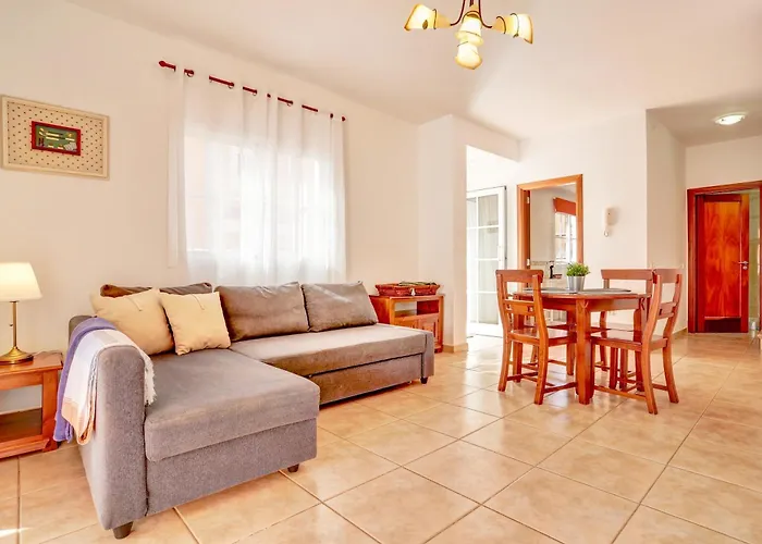 Holiday home Greenside Retreat *